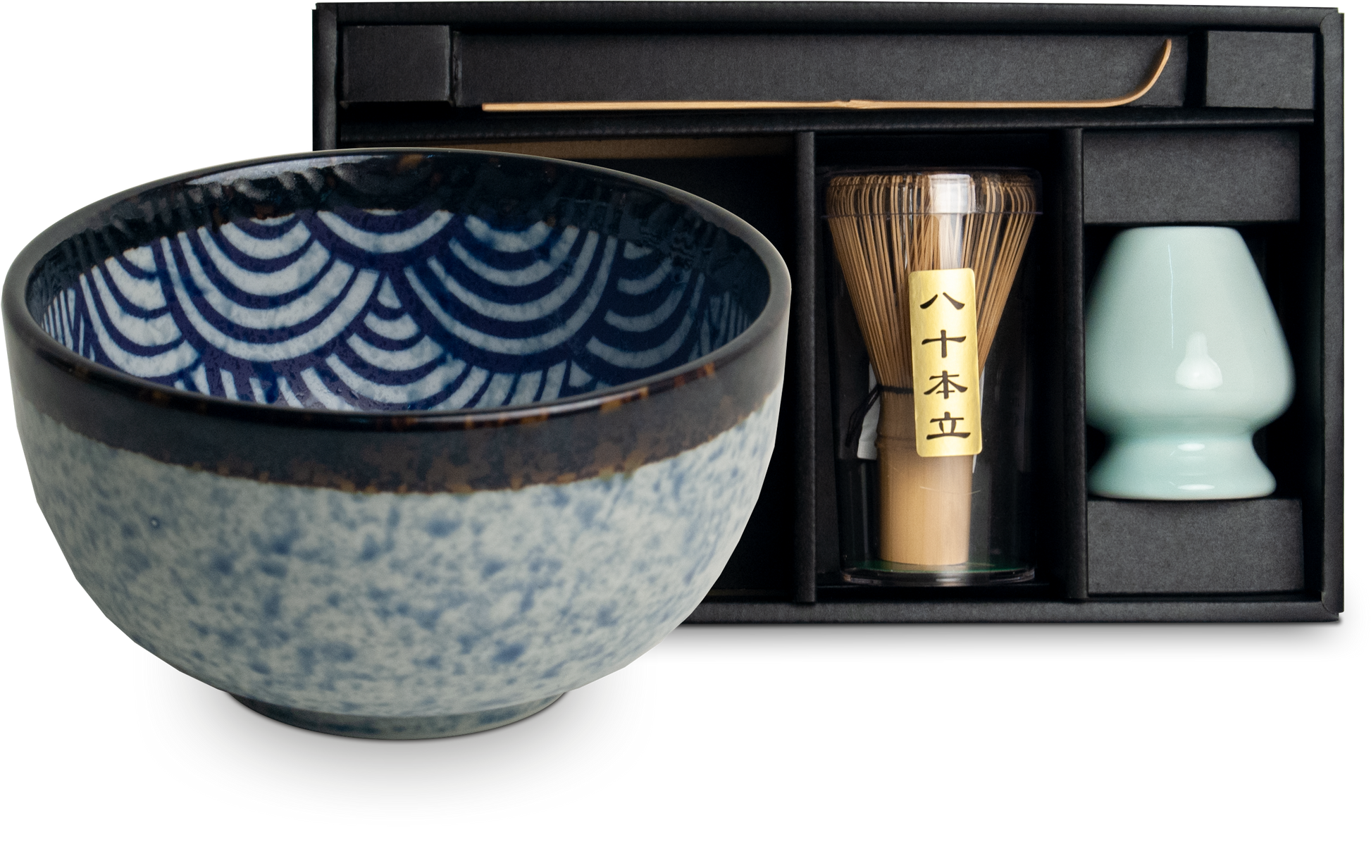 Matchaset med Japanska Vågor-design. Storlek: Ø13 cm | H7 cm.