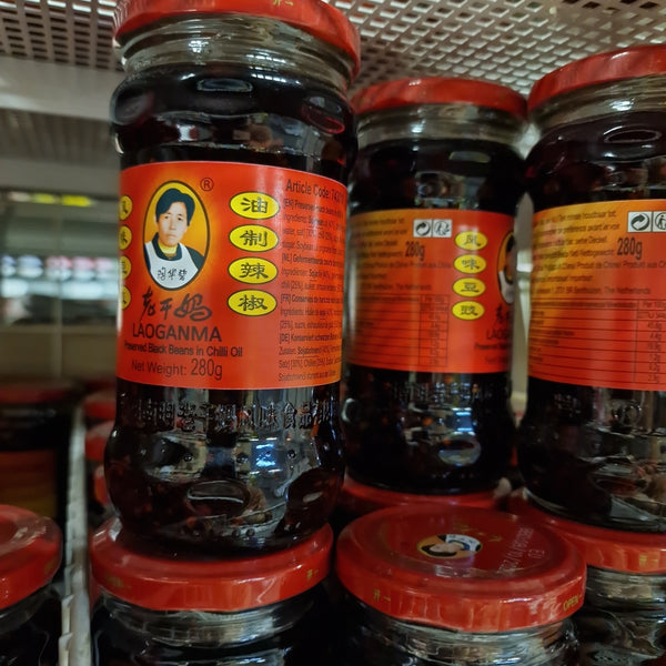 Lao gan ma chilioljasås med svartabönor 280g