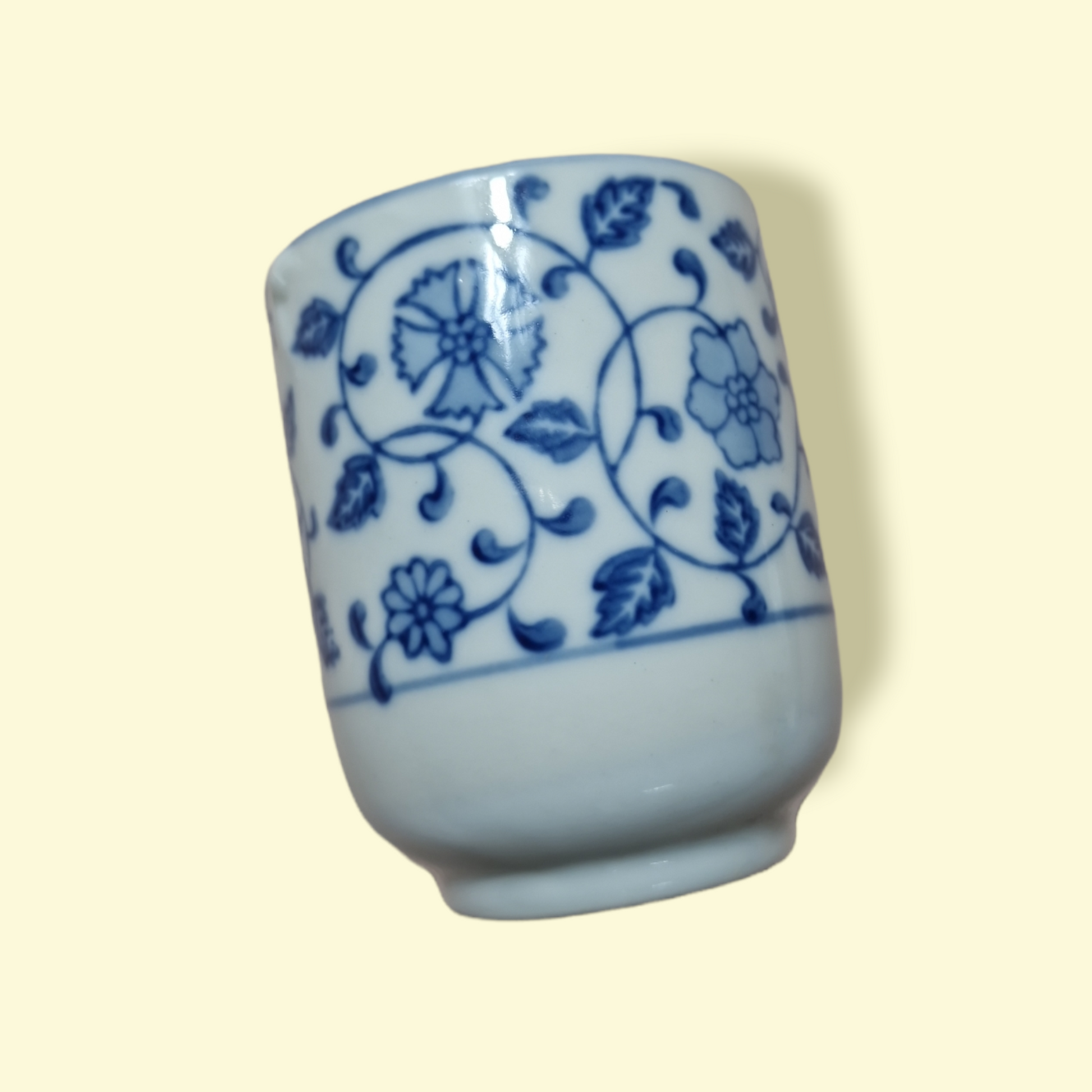 Liten Blå Blommig Kopp