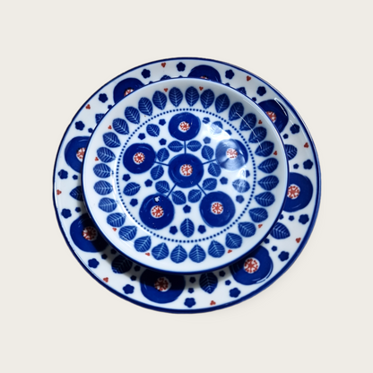 Liten Blå Mönstrad Fat