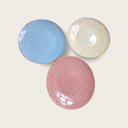 Färgglada Mönstrade Assietter